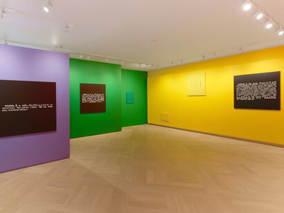Colour in Contextual Play, Exhibition view. Courtesy of Mazzoleni London