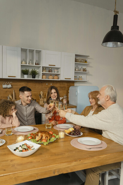 En otras navidades, cuando ya no esté, él habrá de recordarles cómo brindar el mejor refugio a quien alguna vez supo ayudarnos