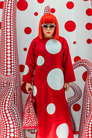 Yayoi Kusama with her installation © Hans G. Andersson