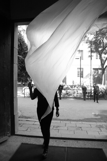 Sonumi. To cover the memory