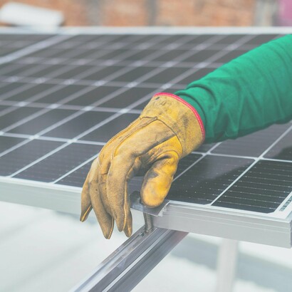los avances tecnológicos en energía solar marcan un paso significativo hacia un futuro con menos dependencia de los combustibles fósiles