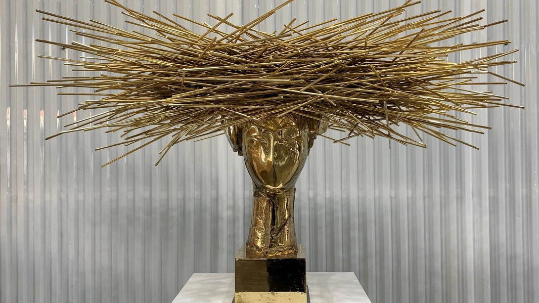 Manolo Valdés, Clio dorada, 2022. Courtesy of Contini Art Gallery