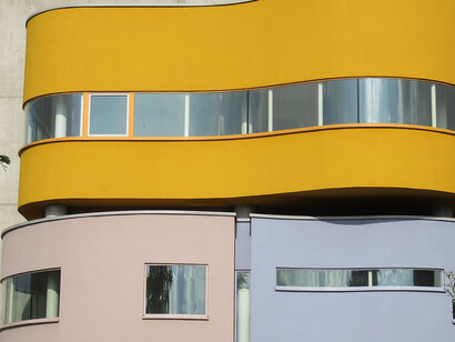 The complex layering of volumes in Wall House II in Groningen reflects Hejduk’s innovative approach to space and structure