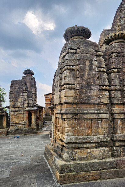 Located around 17 kilometers from Almora, Katarmal Temple—also known as the Bara Aditya Temple—is a magnificent temple dedicated to the Sun God, India