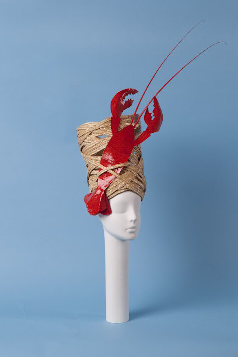 Patrizia Fabri per Antica Manifattura Cappelli, 
Collection Mediterraneo 2015,
Cappello realizzato in paglia con decorazione in Parasisol e resina.
Courtesy Patrizia Fabri
