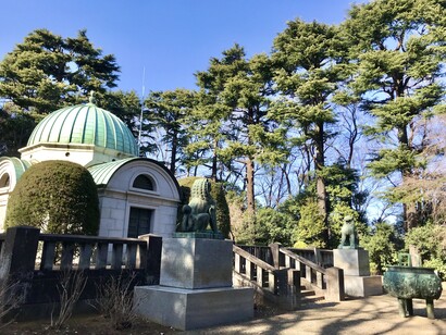 Mausoleum of the Iwasaki Family © Alma Reyes
