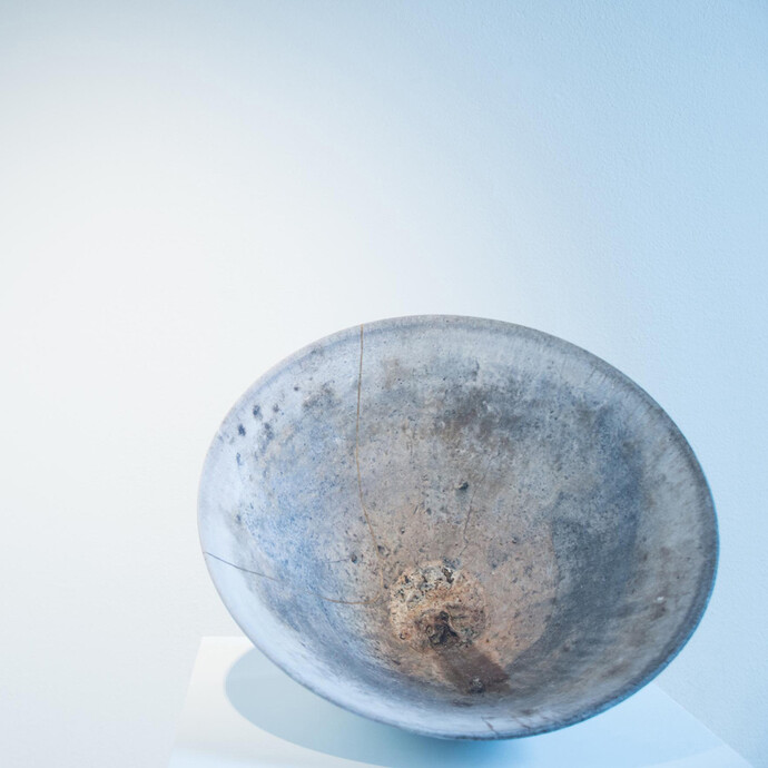 Taro Tabuchi, Barbaric White 03, 2012, 40 x 40 x 25 cm (h)