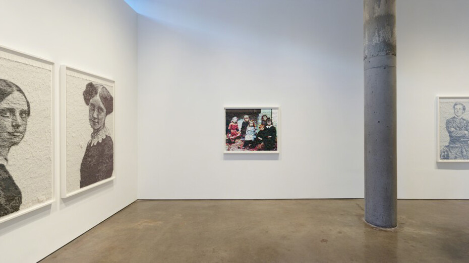Crossing-over, Exhibition view. Courtesy of Yossi Milo Gallery