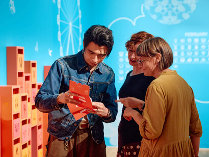 Happy birthday 2u2, exhibition view. Courtesy of Art Gallery of NSW