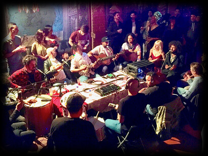 Roda de Samba em um bar em Lisboa, Portugal