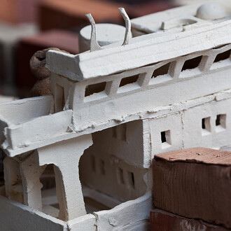 Tilmann Meyer-Faje. Courtesy of Keramiekmuseum Princessehof