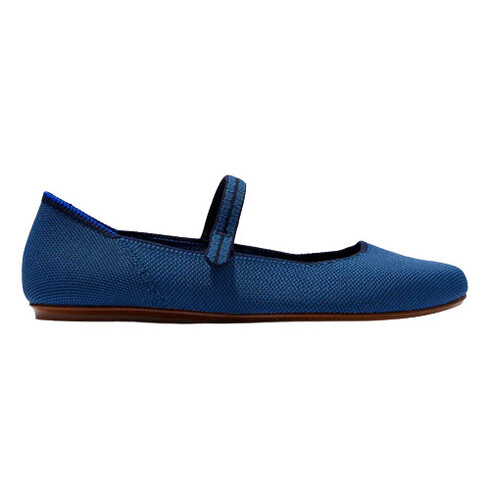 Modelo flat de um sapatinho estilo Mary Jane