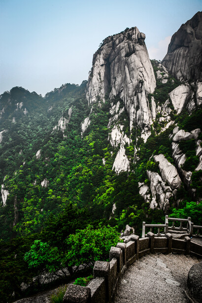 Yellow Mountains © Andrew Ermakov  