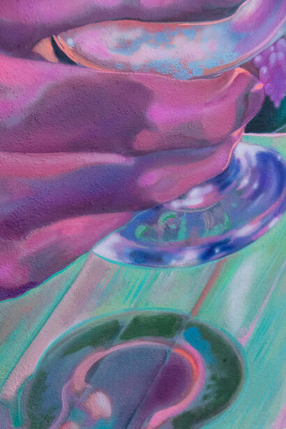 Nefertiti Jenkins, Potion Drinker with Trinket (detail), 2022, oil and alcohol ink on canvas primed with sand. Courtesy the artist and Uprise Art