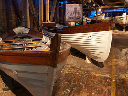 The Navy's small boats. Courtesy of Sjöhistoriska museet