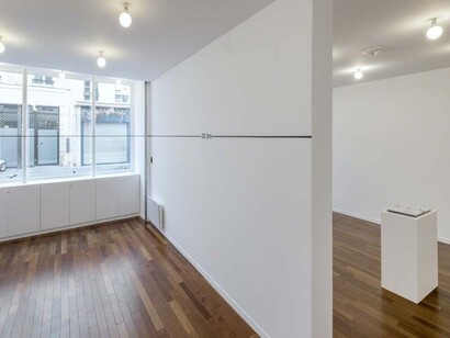 Mel Bochner, Exhibition view. Courtesy of mfc - michèle didier