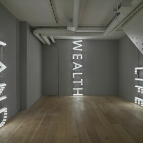 Nathan Coley, Exhibition view. Courtesy of Parafin