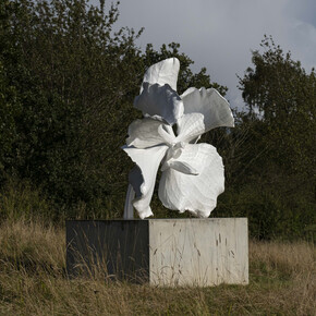 Marc Quinn, Wilder Shores of Desire, 2011. Courtesy of the artist, Yorkshire Sculpture Park and Private Collection. Photo by Jonty Wilde
