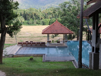Jetwing Kaduruketha is set next to paddy fields bordered by hills and a stream © Gehan de Silva Wijeyeratne