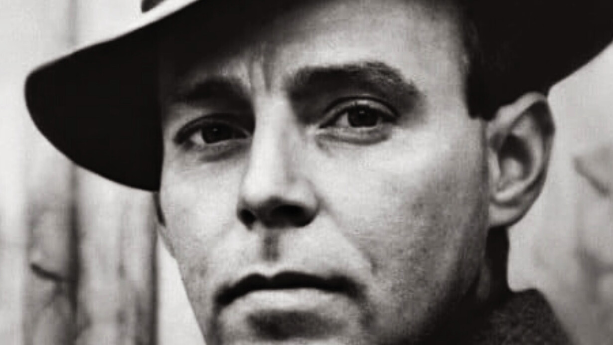 Alfredo Quíspez-Asín Mas, conocido como César Moro, fue un poeta y pintor surrealista peruano