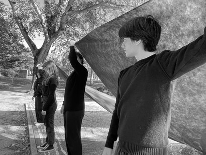 Rito funebre, Opera in nero (foto di Sara Maioli)