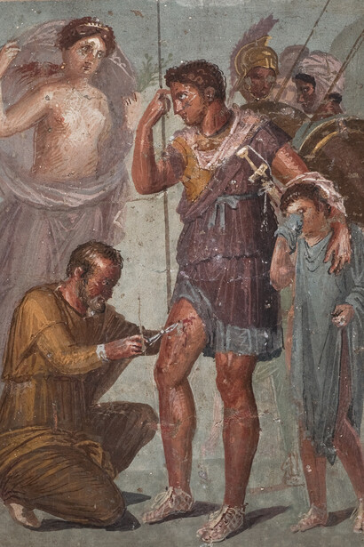 Fresco que representa a Eneas herido tratado por el médico Japix, en presencia de la diosa Afrodita y su hijo Ascanio, de Pompeya, 1er centavo AD, Museo Arqueológico Nacional
de Nápoles. Cortesía de Parco archeologico del Colosseo