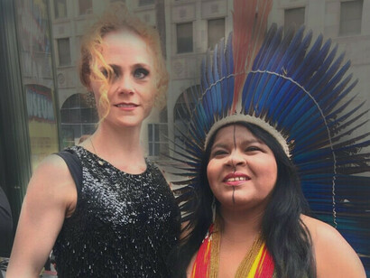 Moara Passoni and Sônia Guajajara at the 92nd Academy Awards in 2020