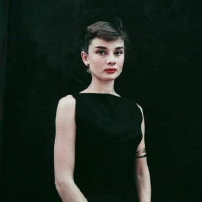 Audrey Hepburn in the darkness