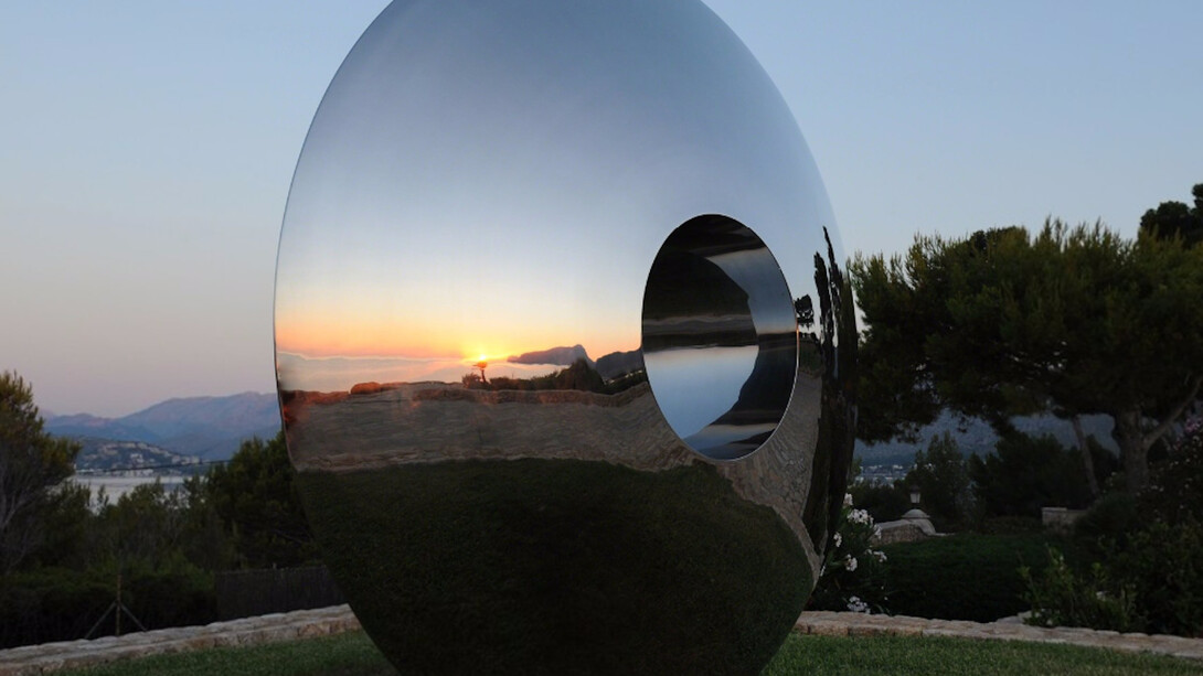 David Harber, Torus. Courtesy of Inception Gallery
