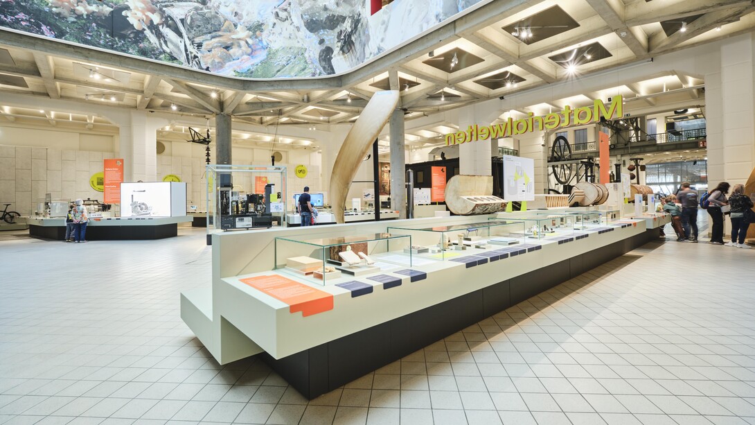 Materialwelte, ausstellungsansicht. Mit freundlicher genehmigung des Technischen Museums Wien