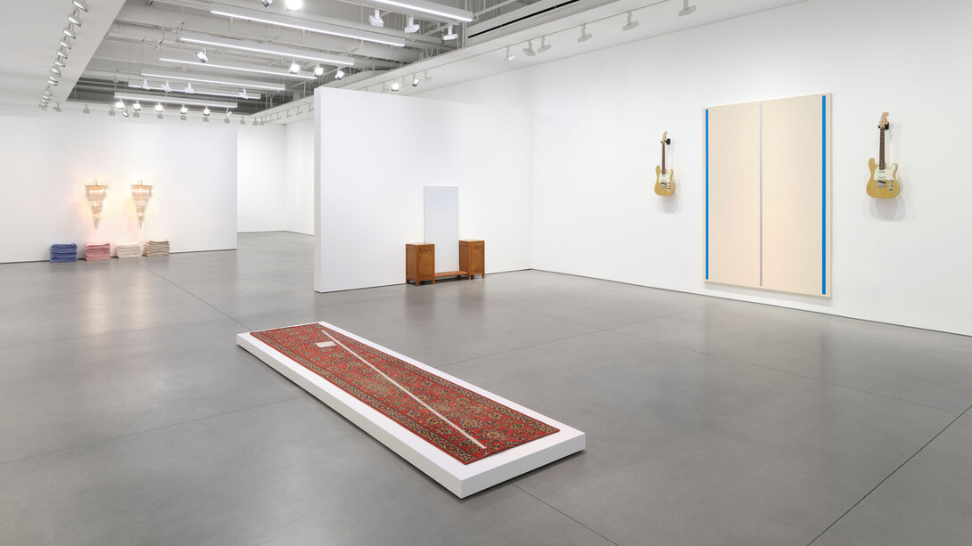 John Armlede, Ripple: furniture sculpture and painting after 1982, exhibition view. Courtesy of David Kordansky Gallery 
