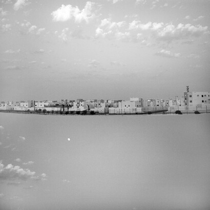 Nicene Kossentini, Untitled II, 2013, Black & white photography (Digital print on Hahnemuhle Fine Art Baryta), Edition of 5, 120 x 120 cm, The City in the Sky series