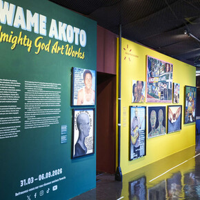 Kwame Akoto, Almighty God art works, vue de l'exposition. Avec l'aimable autorisation du Musée du Quai Branly