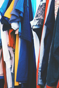 Podríamos decir que no, no eres tú, y si, es la moda, es la ropa