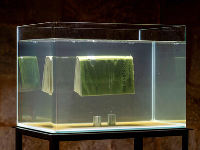 Alicia Martín, Contrapeso (Counterweight), exhibition view. Courtesy of Rafael Pérez Hernando Gallery