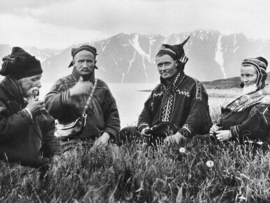 In 1928, the Sámi people in Norway were continuing their traditional way of life, deeply connected to the land through reindeer herding and living in harmony with the natural environment, even as they faced increasing pressures from external forces