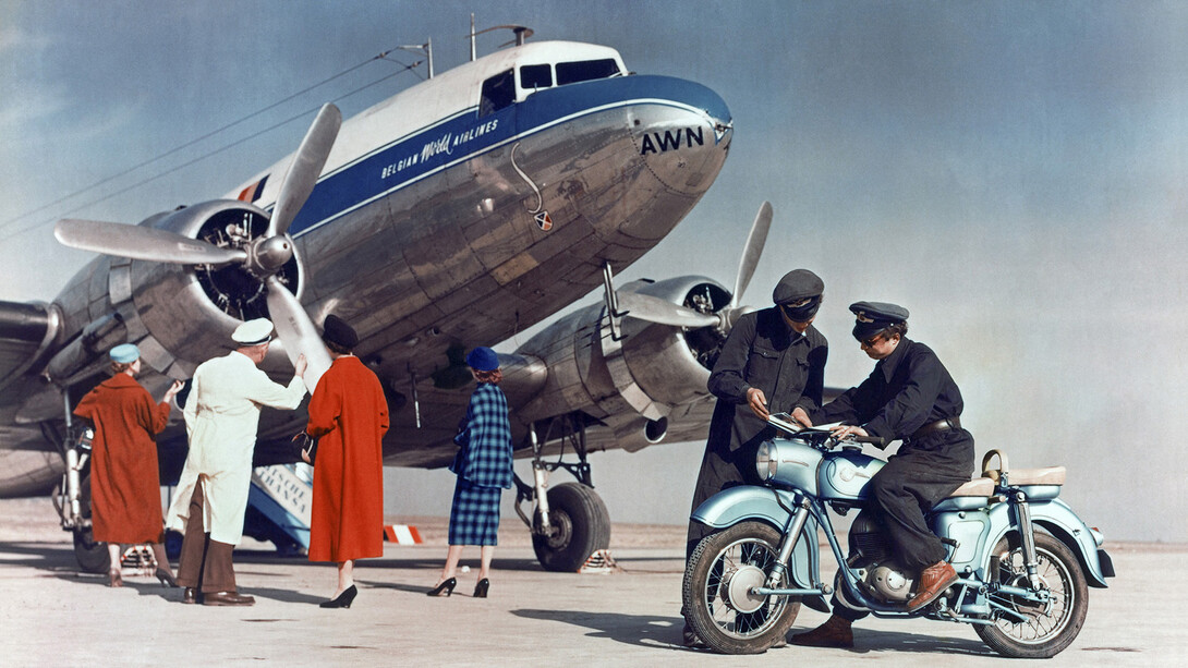 Ludwig Schirmer, MZ Zschopau, Flughafen tempelhof, 1960. Courtesy of Galerie Springer