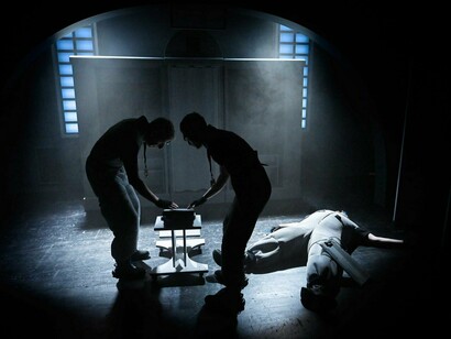Dave. Mit freundlicher genehmigung des Deutschen Theaters