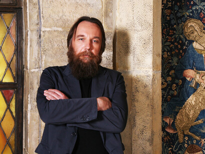 La filosofia di Dugin quale pensiero sulla totalità, sull’origine e quale meditazione sovra-temporale