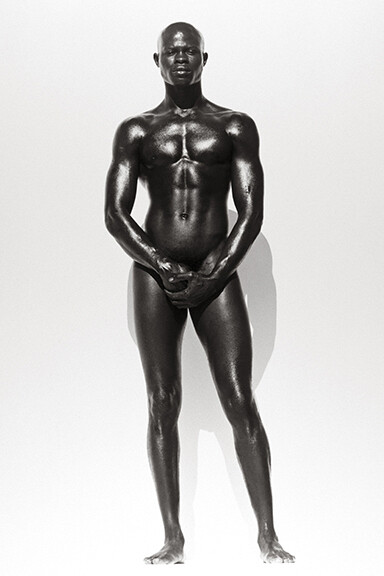 Herb Ritts, Dijimon--Full Length, Hollywood, 1989 © Herb Ritts Foundation