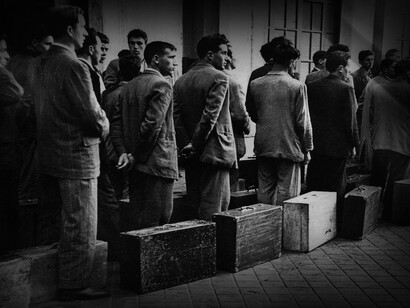 Migrantes gallegos buscando empleo en Buenos Aires, Argentina a principios del siglo XX