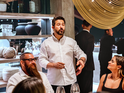 En el restaurant Cordero, el cordero es el protagonista absoluto, integrándose en platos, embutidos y hasta en los cocteles