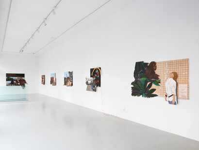 Katharien De Villiers. Echo Me / Here I am / Ecco Mi, installation view. Courtesy of Osart Gallery