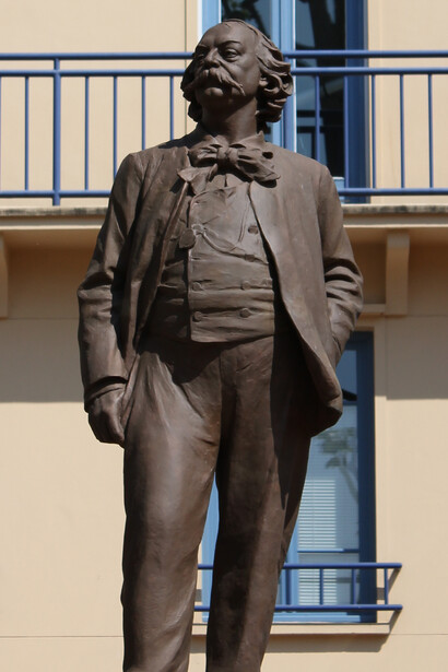 Statue de Flaubert à Rouen