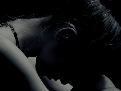 Se estima que el 35% de las mujeres en todo el mundo ha sufrido, en algún momento de su vida,  agresiones o violencia sexual por parte de una persona que no es su pareja