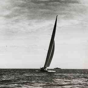 Margaret Bourke-White (1904 – 1971), 6519, "America's Cup, The Rainbow", detail, August 31, 1934, silver gelatin print on glossy fibre paper, printed by September 15, 1934, 24,6 (25,7) x 19,3 (20,2) cm, © Estate of Margaret Bourke-White, courtesy Daniel Blau