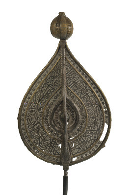 Coronation Standard, Alam, Safavid dynasty, 1700/01 Iran steel, copper, brassH 86 cm; W 49 cm