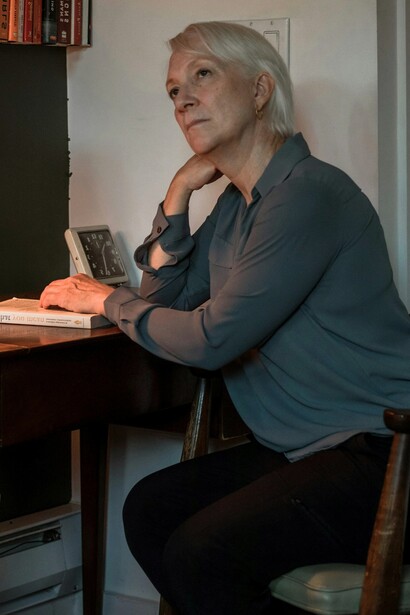 La solitudine può generare un ciclo di chiusura e isolamento, rendendo sempre più difficile ritrovare il contatto con gli altri 