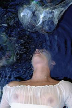 Tertúlia, Janaina Tschape, Água Viva 3, 2003, C-print, 101,6x76,2cm