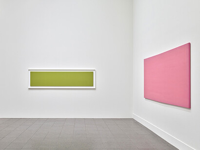 Anne Truitt, Pioneer of minimal art, exhibition view. Courtesy of Kunstsammlung Nordrhein-Westfalen